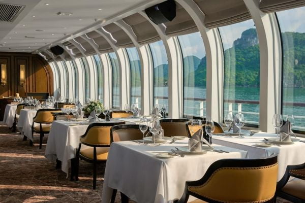 SIÊU DU THUYỀN NHÀ HÀNG PARADISE DELIGHT 5 SAO