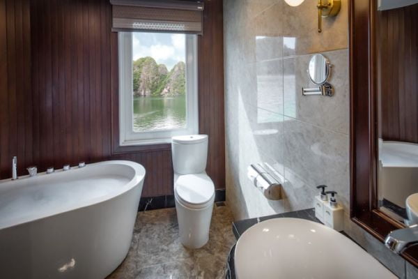 Du thuyền Paradise Elegance 2 ngày 1 đêm