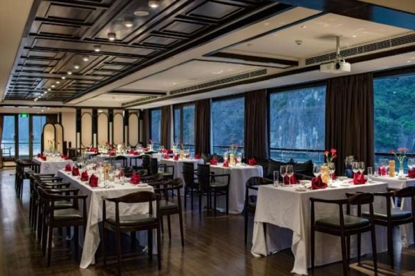 Du thuyền 5 sao Scarlet Pearl Lan Hạ 2 ngày 1đêm 