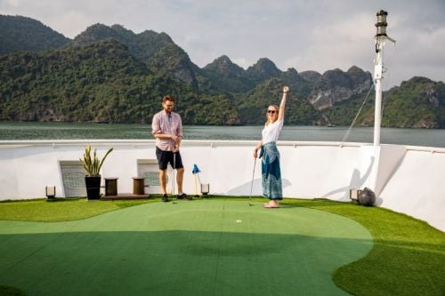 Du thuyền 5 sao Stella Of The Seas Lan Hạ 2 ngày  1 đêm 